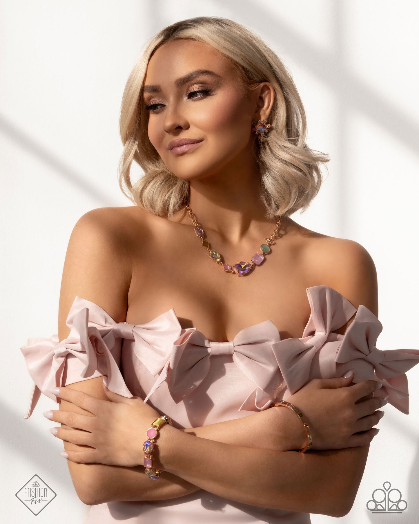 Paparazzi Accessories - Fiercely 5th Avenue #FFA-0525 - Gold May 2025 Fashion Fix