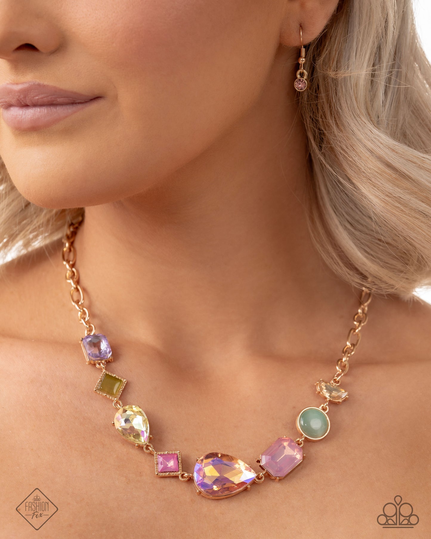 Paparazzi Accessories - Fiercely 5th Avenue #FFA-0525 - Gold May 2025 Fashion Fix